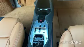 Ferrari SF90 Stradale de 2025