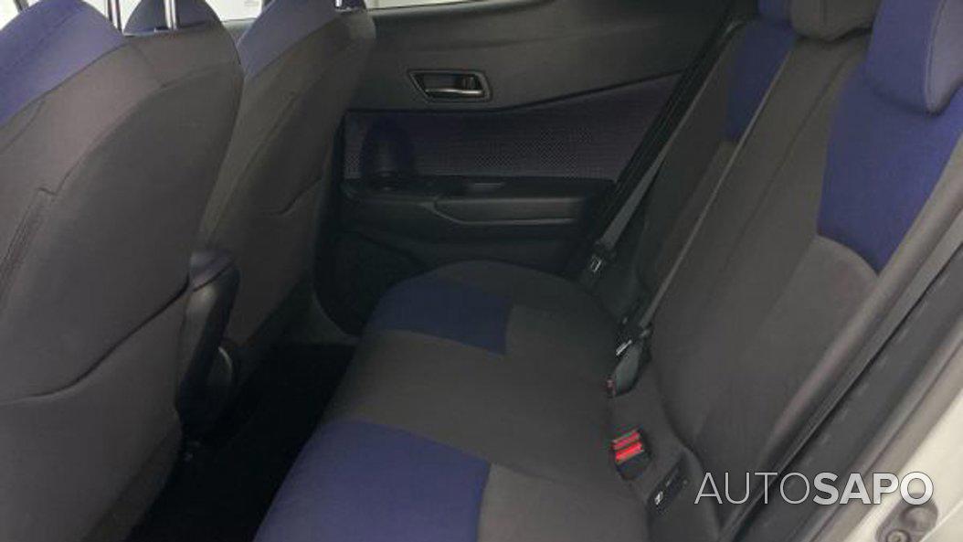 Toyota C-HR 1.2T Comfort+Pack Style de 2017