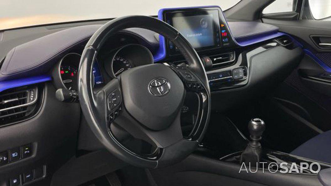 Toyota C-HR 1.2T Comfort+Pack Style de 2017