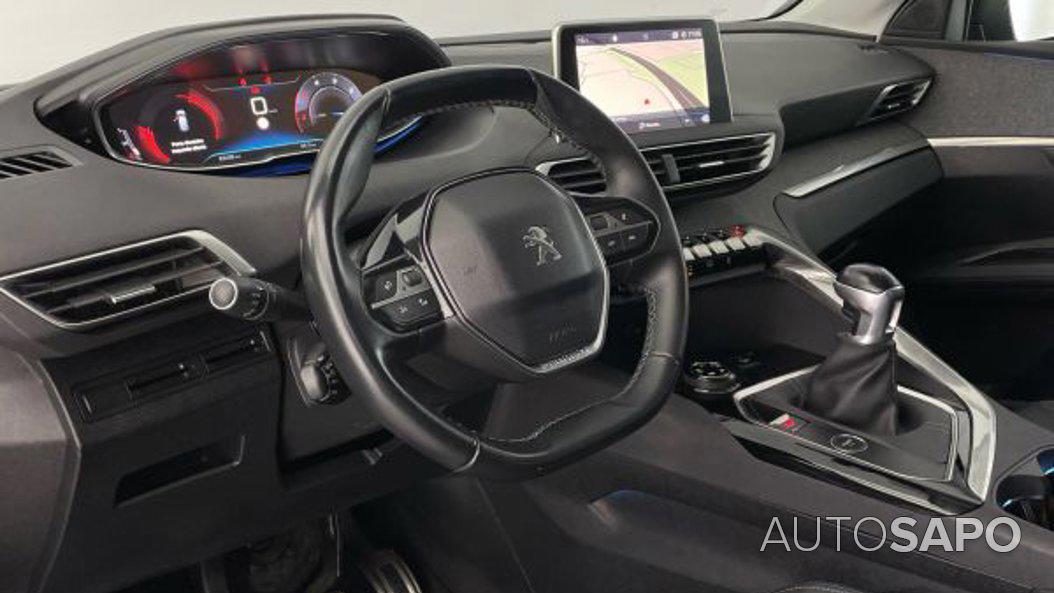 Peugeot 3008 1.5 BlueHDi Crossway de 2018