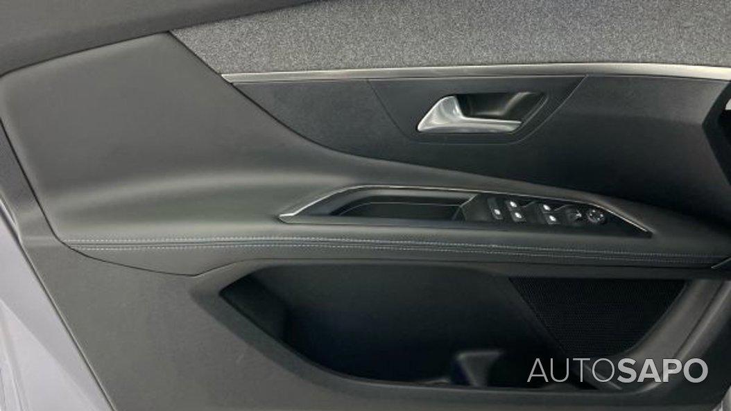 Peugeot 3008 1.5 BlueHDi Crossway de 2018