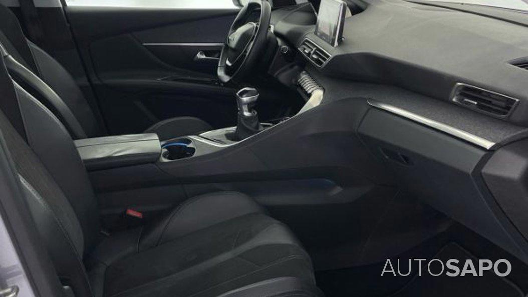 Peugeot 3008 1.5 BlueHDi Crossway de 2018