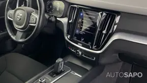 Volvo V60 2.0 B4 Momentum Core de 2021