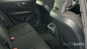 Volvo V60 2.0 B4 Momentum Core de 2021