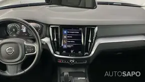 Volvo V60 2.0 B4 Momentum Core de 2021