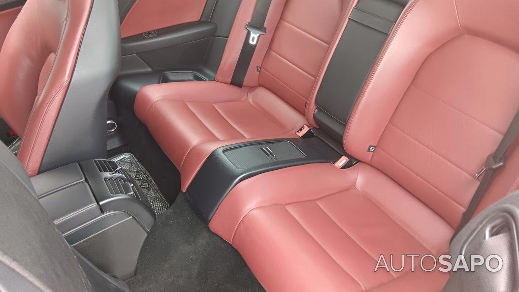 Mercedes-Benz Classe E 220 BlueTEC Avantgarde Aut. de 2011