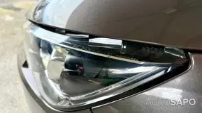 Peugeot 308 1.2 PureTech Allure Faróis Full LED de 2015