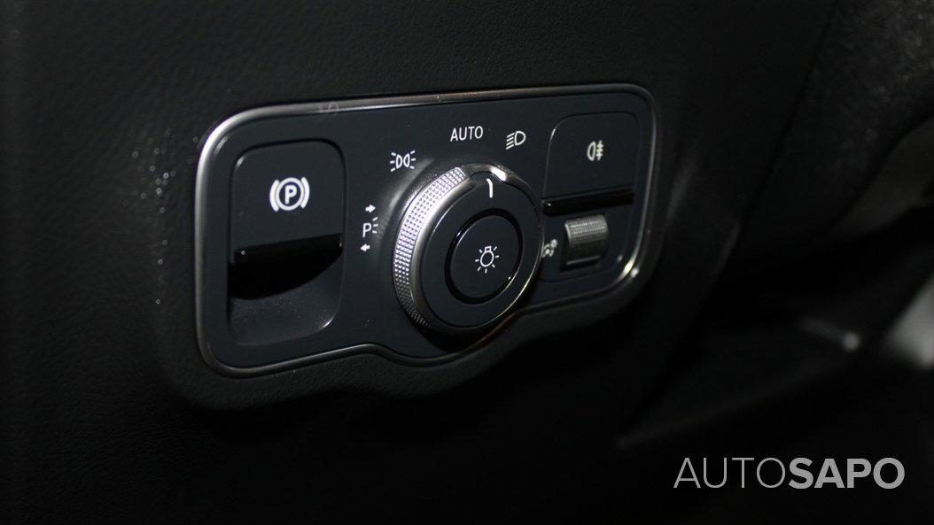 Mercedes-Benz EQA 250+ AMG Line de 2023