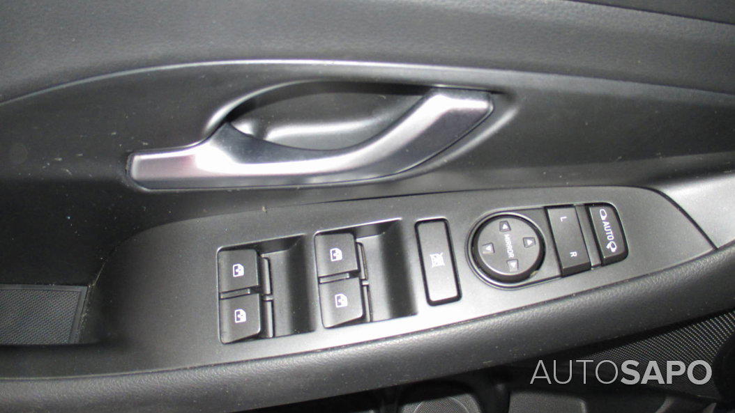 Hyundai i30 1.6 CRDi Blue Style+Navi de 2020