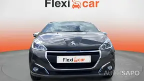 Peugeot 208 1.2 PureTech Style de 2018
