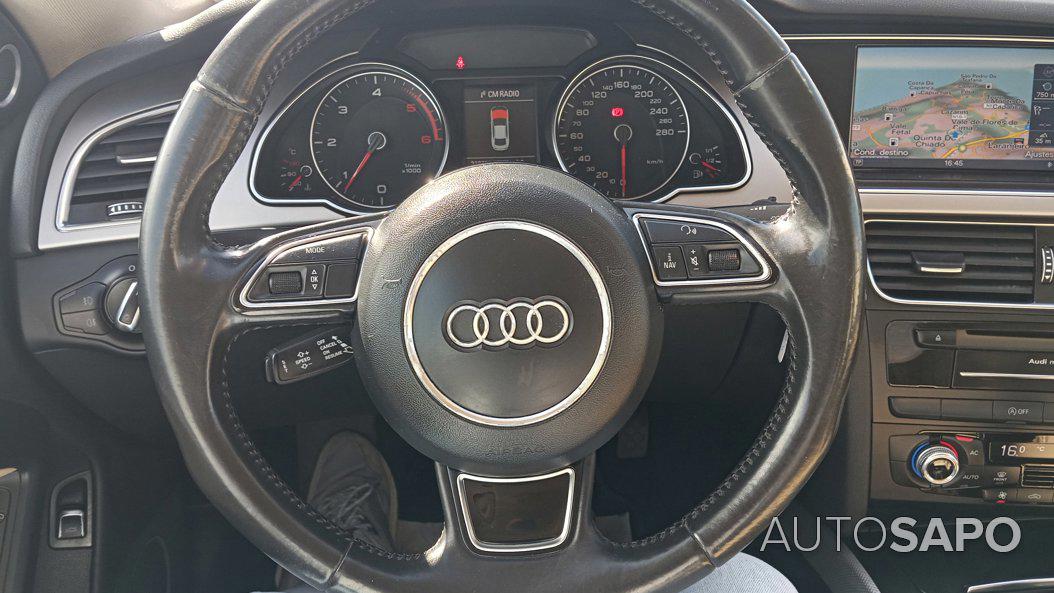 Audi A5 2.0 TDi Multitronic Business Line Sport de 2012