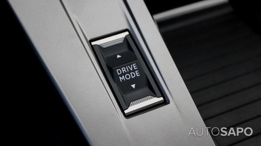 Peugeot 308 1.2 PureTech Allure EAT8 de 2024