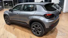 Jeep Avenger 1.2 GSE T3 Altitude de 2024