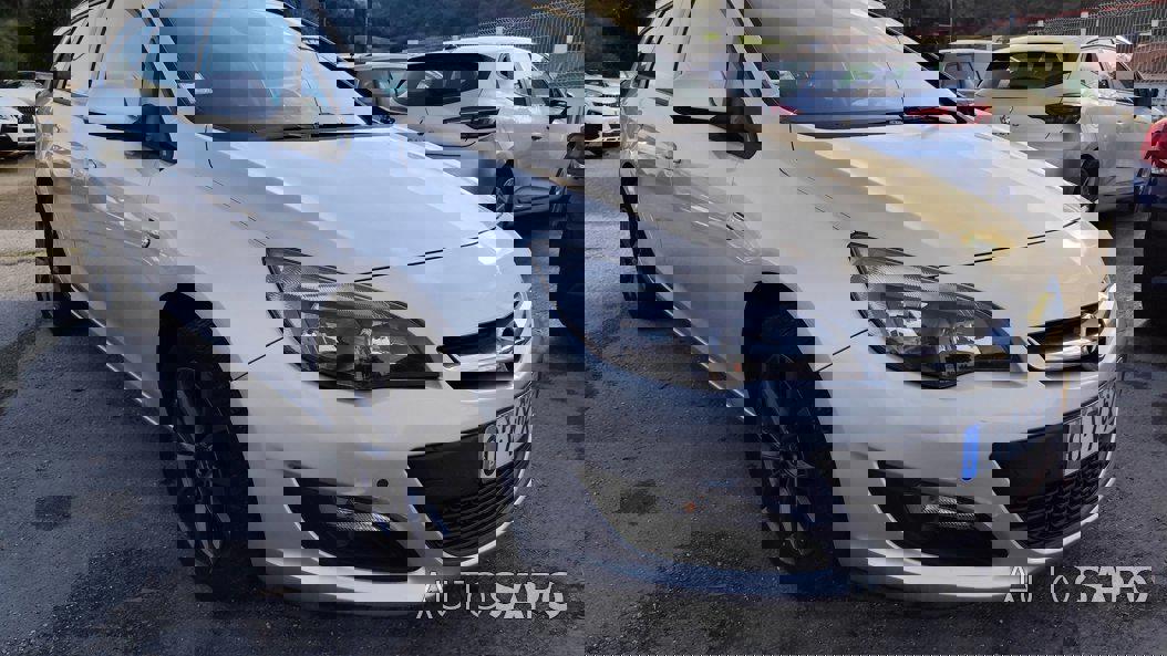 Opel Astra de 2015