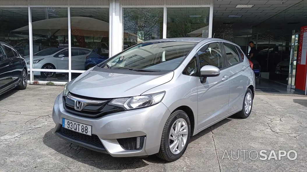 Honda Jazz 1.3 i-VTEC Comfort+Connect Navi