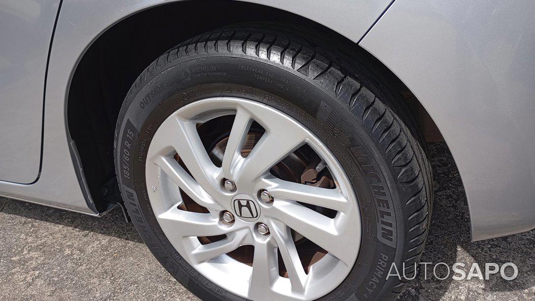 Honda Jazz 1.3 i-VTEC Comfort+Connect Navi de 2016