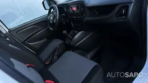 Fiat Doblo 1.6 MJ XL Easy 3L com 2JG de 2022