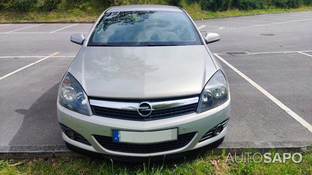 Opel Astra GTC 1.3 CDTi de 2007