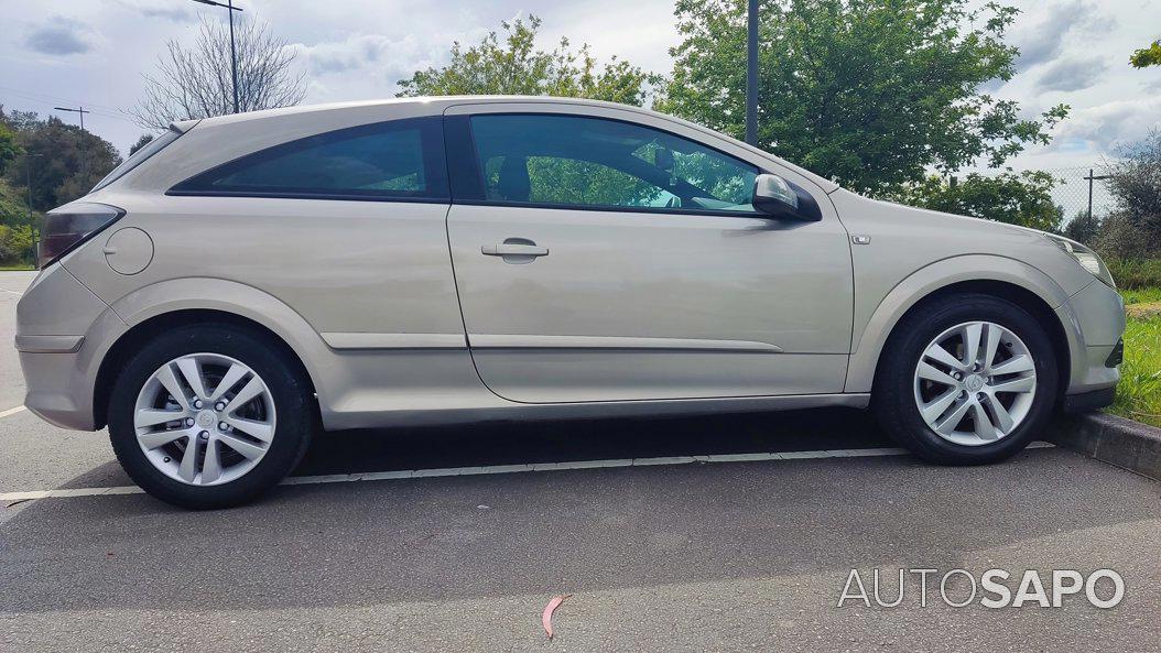 Opel Astra GTC 1.3 CDTi de 2007