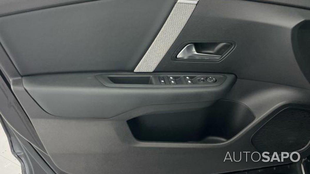 Citroen C4 1.2 PureTech Shine de 2021
