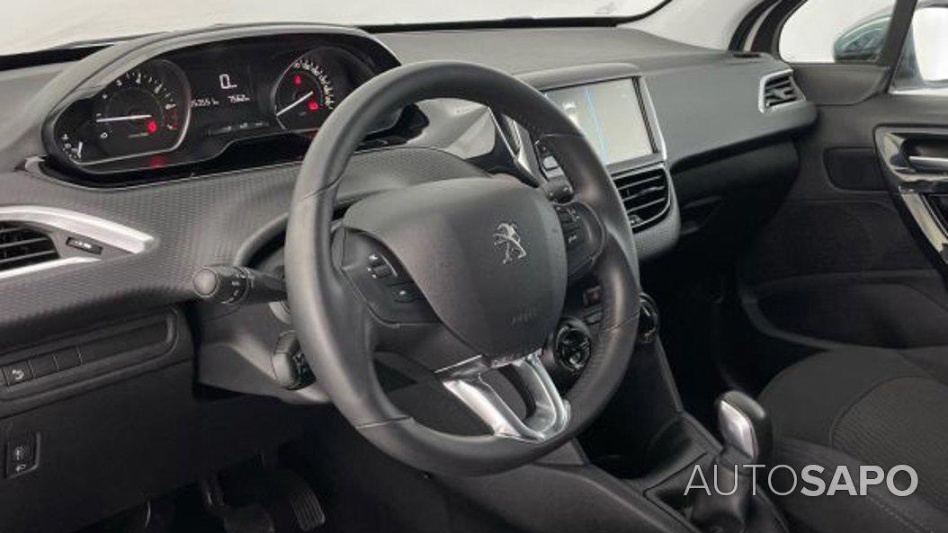 Peugeot 208 1.2 PureTech Style de 2018