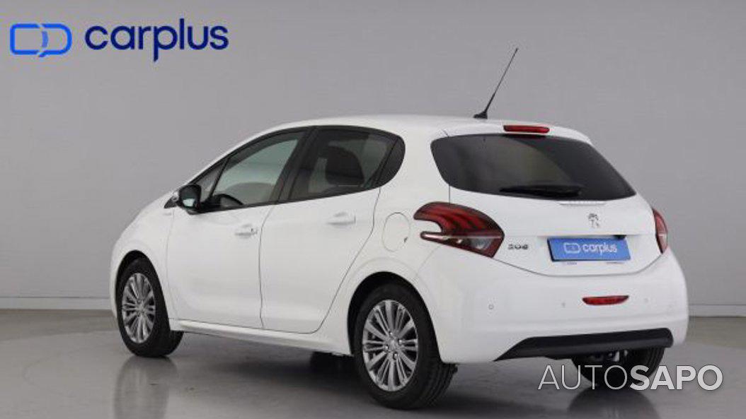Peugeot 208 1.2 PureTech Style de 2018