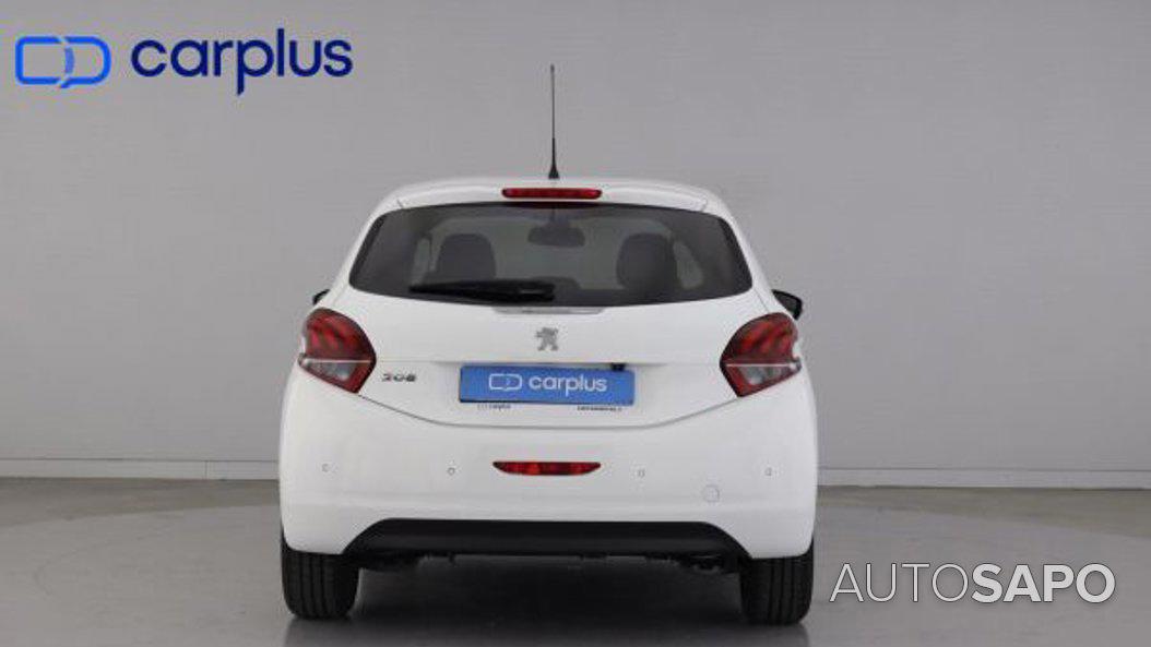 Peugeot 208 1.2 PureTech Style de 2018