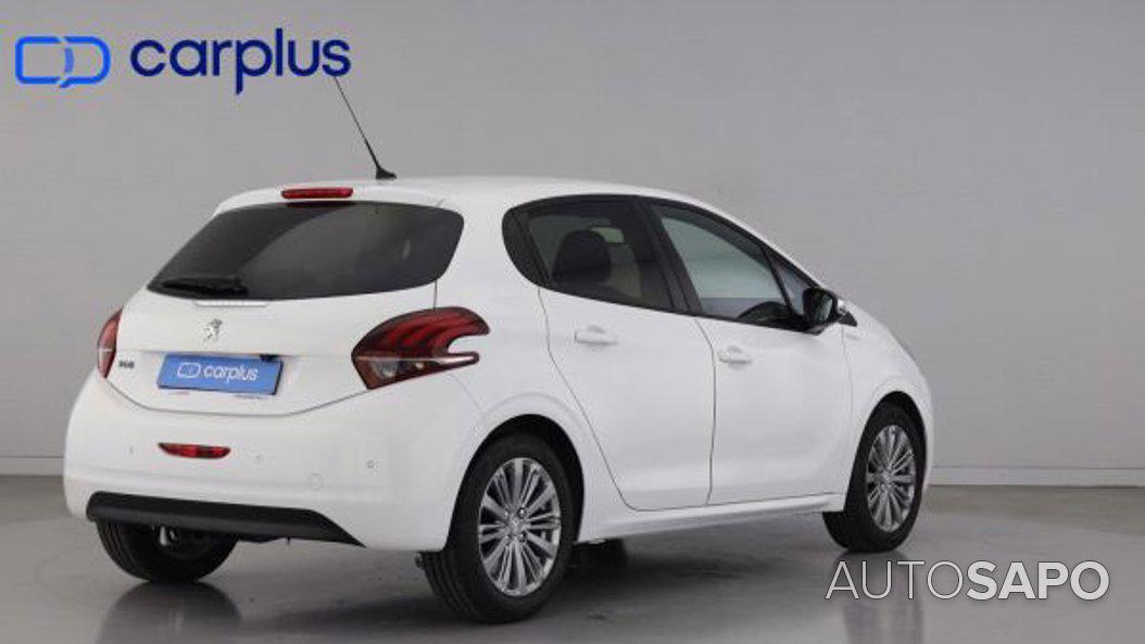 Peugeot 208 1.2 PureTech Style de 2018