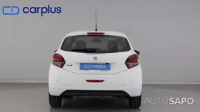 Peugeot 208 1.2 PureTech Style de 2018