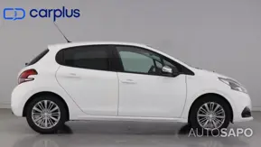 Peugeot 208 1.2 PureTech Style de 2018