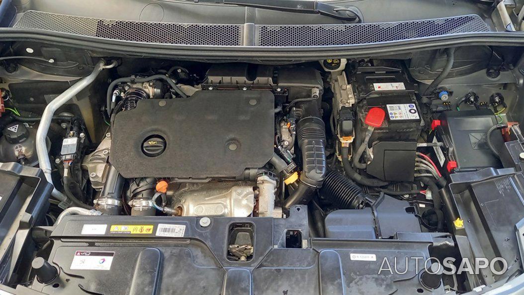 Peugeot 5008 1.5 BlueHDi Allure Pack de 2020