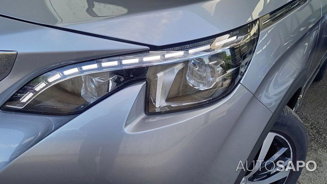 Peugeot 5008 1.5 BlueHDi Allure Pack de 2020