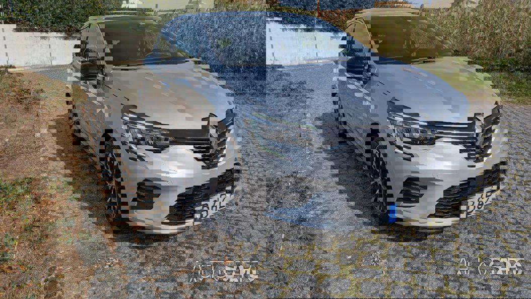 Renault Clio 1.6 E-Tech Intens de 2023