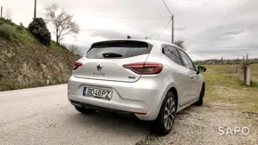 Renault Clio 1.6 E-Tech Intens de 2023