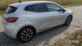 Renault Clio 1.6 E-Tech Intens de 2023