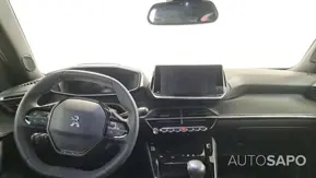 Peugeot 2008 1.2 PureTech Allure Pack de 2023