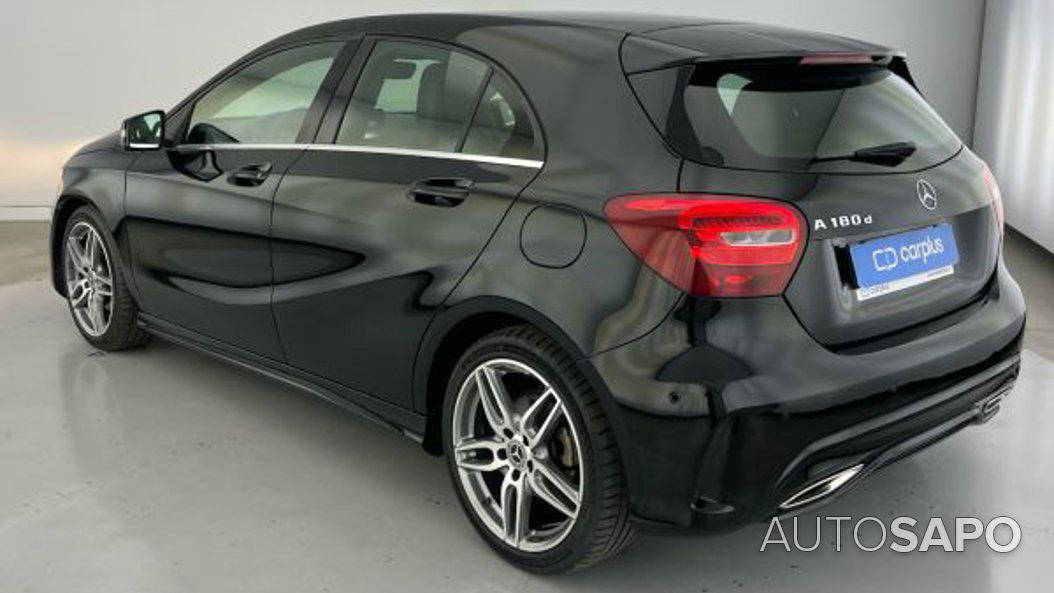 Mercedes-Benz Classe A 180 d Aut. de 2018