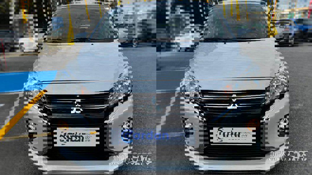 Mitsubishi Space Star de 2025