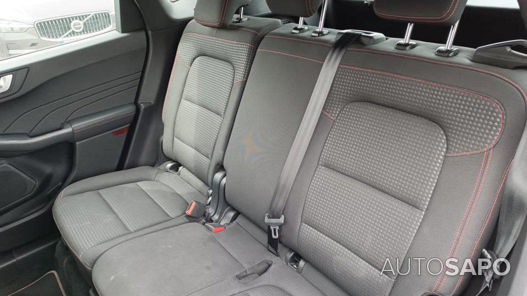 Ford Kuga 1.5 EcoBoost ST-Line de 2022