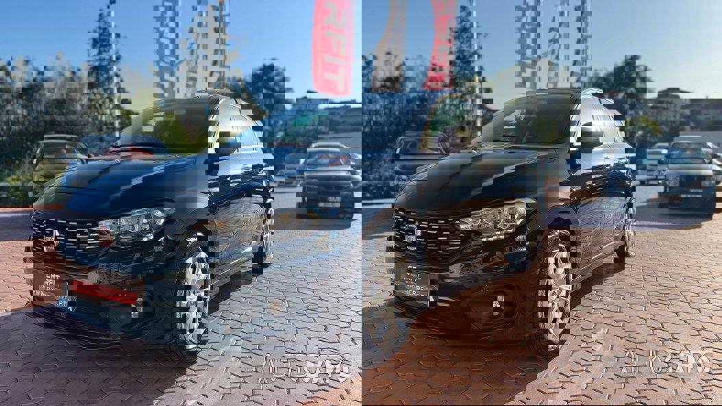 Fiat Tipo 1.3 M-Jet Lounge J17 de 2020
