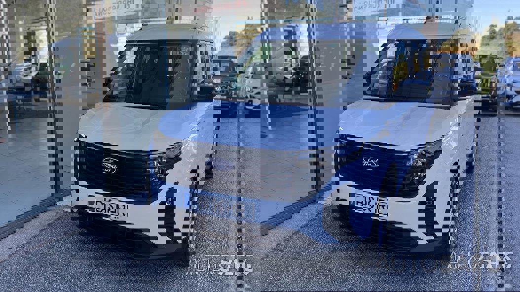 Ford Transit Courier de 2024