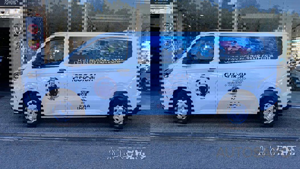Ford Tourneo Custom de 2024