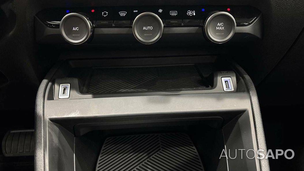 Citroen C4 1.2 PureTech Feel Pack EAT8 de 2024