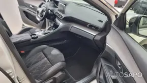 Peugeot 3008 1.6 BlueHDi Style EAT6 de 2017