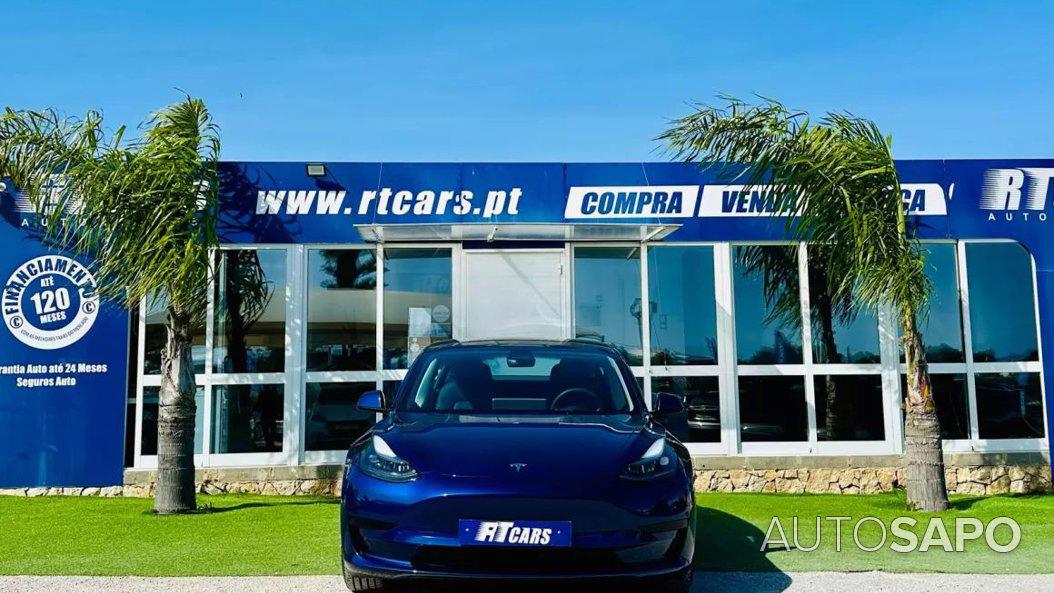 Tesla Model 3 Standard Range Plus RWD de 2023