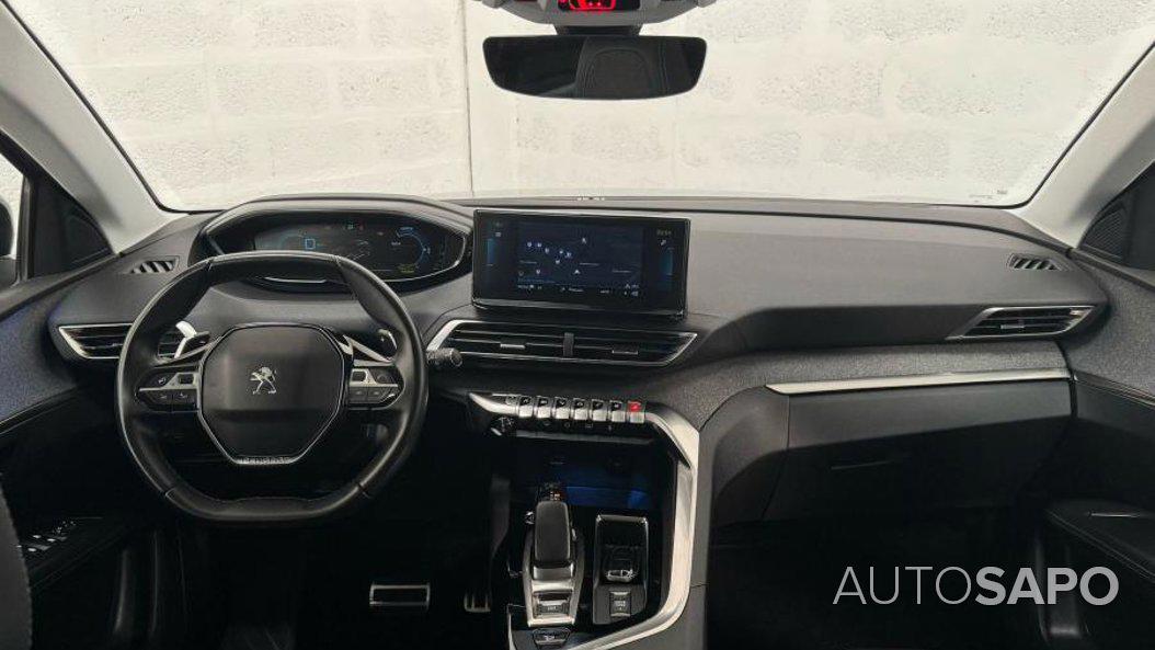 Peugeot 3008 1.6 Hybrid Allure Pack e-EAT8 de 2021