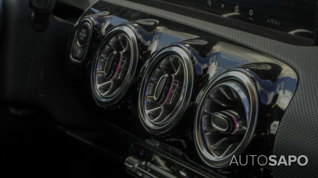 Mercedes-Benz Classe CLA 180 d AMG Line Aut. de 2022