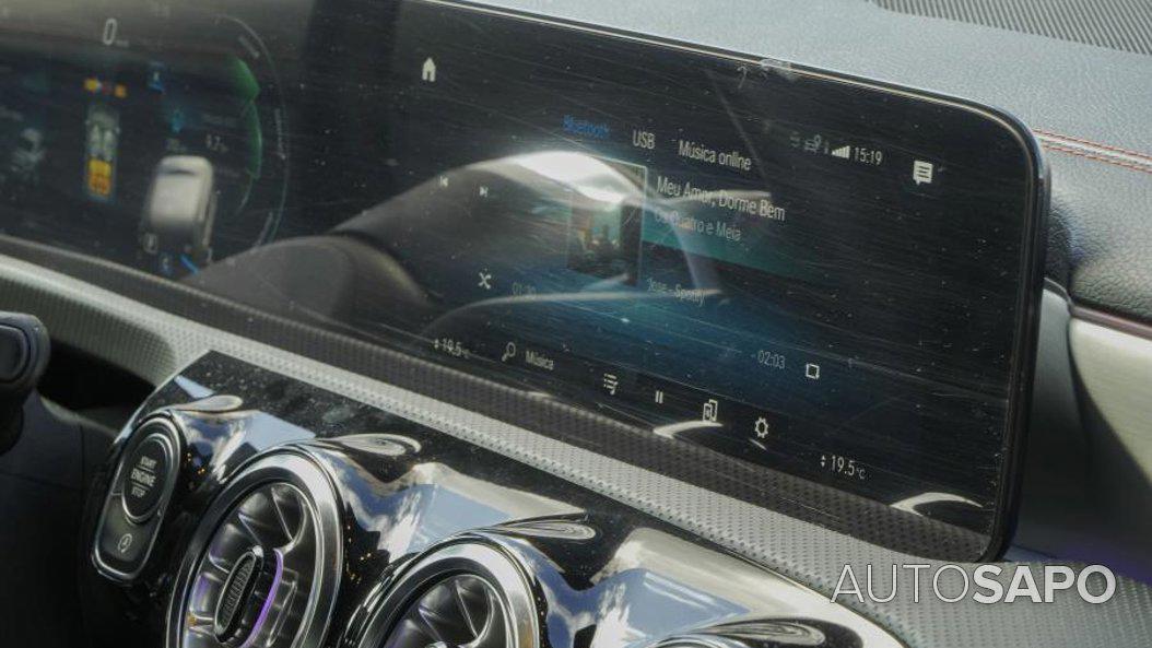 Mercedes-Benz Classe CLA 180 d AMG Line Aut. de 2022