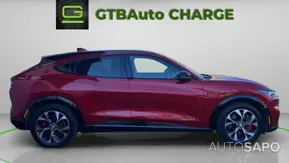 Ford Mustang Mach-E de 2022