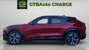 Ford Mustang Mach-E de 2022